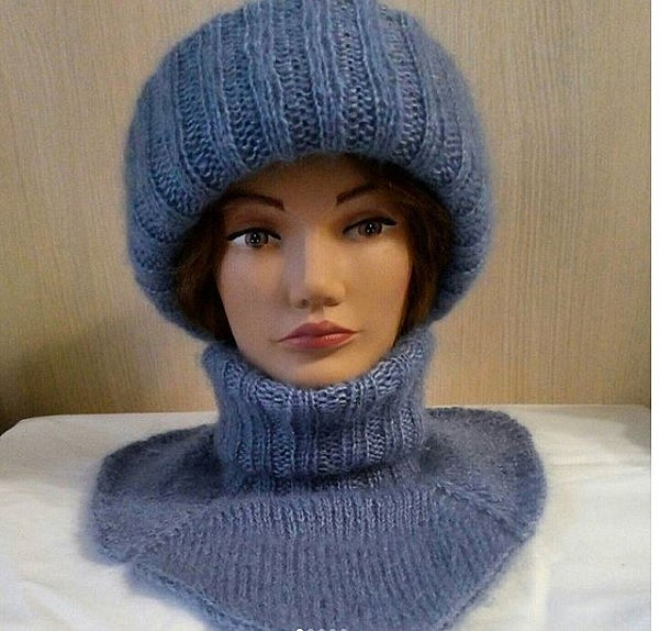 Оля Вяжет (2 работа)