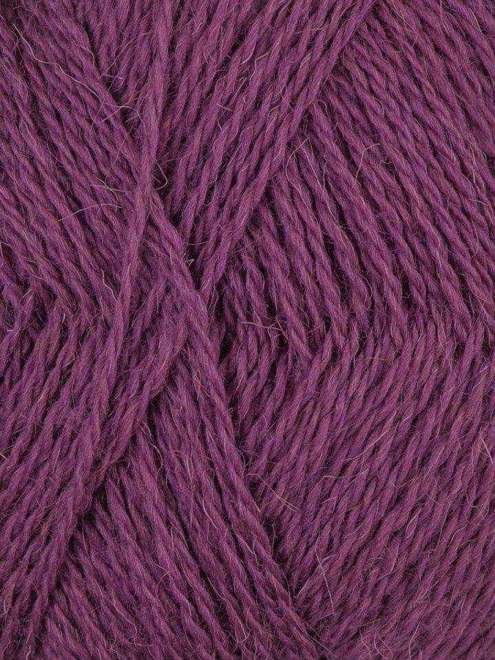 Пряжа Пехорка «Деревенская» - (191 - Ежевика)