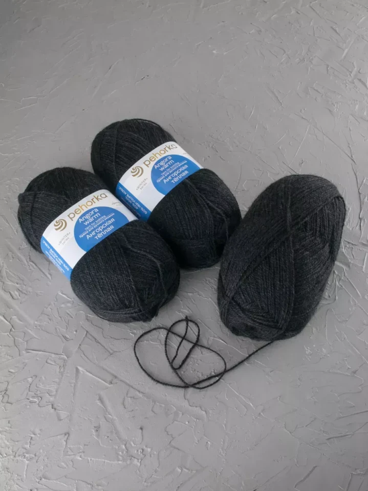 Пряжа Пехорка «Ангорская теплая» - (435 - Антрацит)