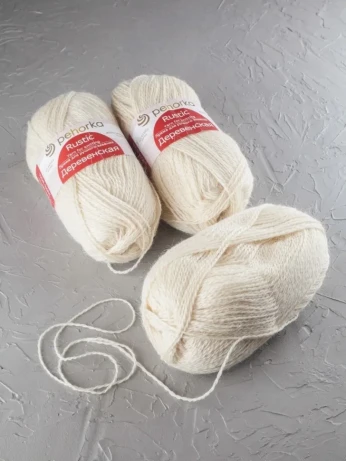 Пряжа Пехорка «Деревенская» - (01 - Белый)