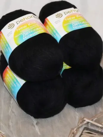 Пряжа Пехорка «Детская новинка» - (02 - Черный)